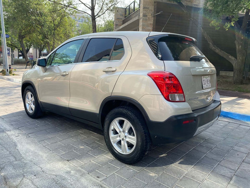 Imagen 2 de 15 de Chevrolet Trax 2014 1.8 Lt At