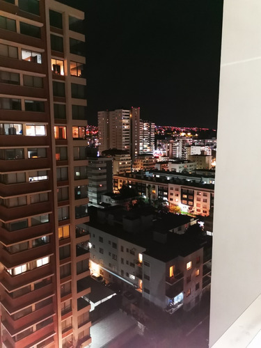 Arriendo Pieza Srta/sra Estudiante/trabajadora Baño Privado