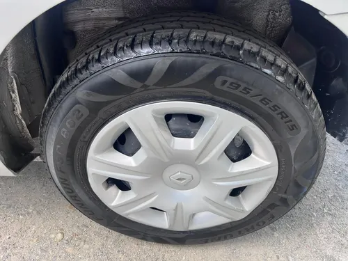 Renault Logan 1.6 Privilege