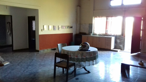 Imagen 6 de 14 de Venta En Block! Galpón 300m2 Cub + Depto 3 Amb Con Terraza. Oportunidad!!!