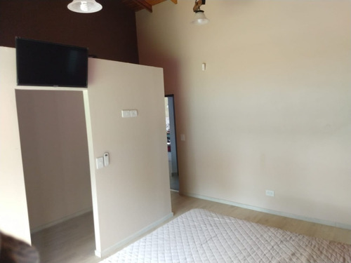 Imagen 9 de 17 de Venta De Casa De 3ambientes,parque,piscina Y Quincho En Pilar