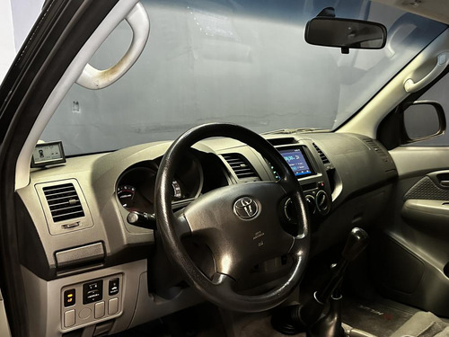 Toyota Hilux 3.0 TDI Dies.