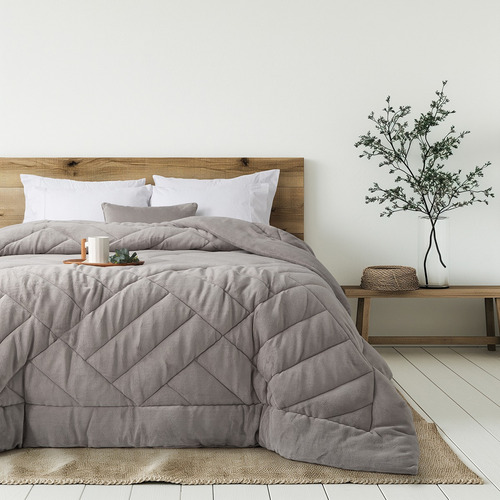 Edredón Acolchado 2 1/2 Pl Matelaseado Premium Jean Cartier Color Ottawa Gris Medio Diseño de la tela Lisa