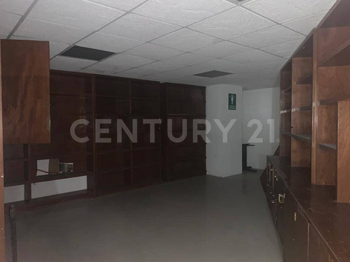 Piso De Oficinas En Venta En Verónica Anzures, Miguel Hidalgo.