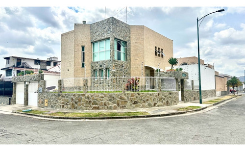Vendo Casa 600m2 Colinas De Vista Alegre 7337