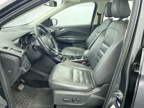 Ford Escape 2.0 Titanium 245 hp