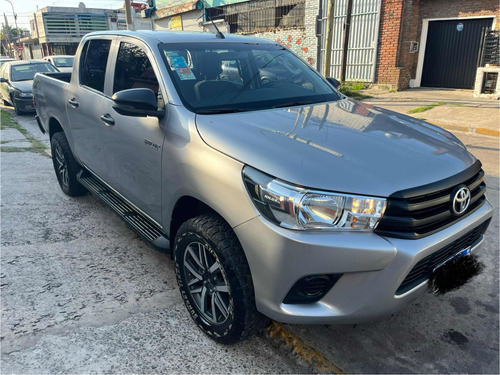 Toyota Hilux Pick-Up Hilux 4x4 d/c dx 2.4