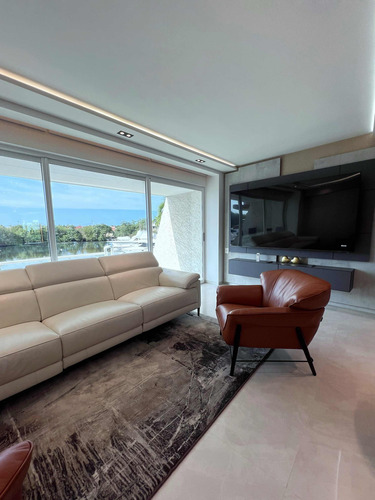Espectacular Apartamento En Isla Paraíso Conterraza Y Muelle