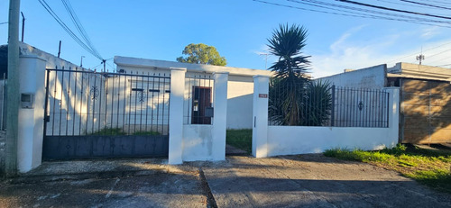 Venta Gran Casa En Cerro Austria Y Portugal