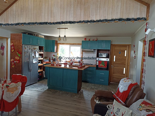 Venta Casa En Condominio De 6 Dorm. En Frutillar