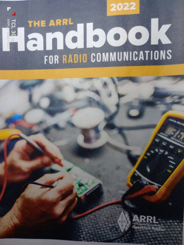 The Arrl Hanbook 2022 Radioaficionados (inglés - Español)