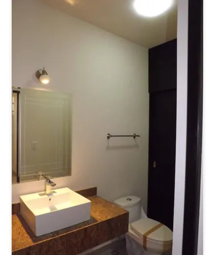 Casa En Venta En Del Paseo Residencial