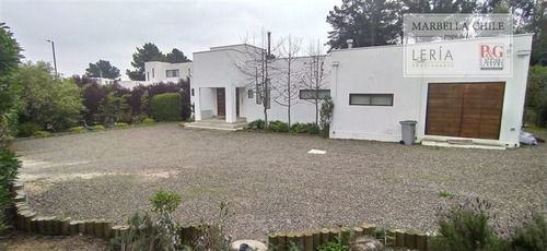 Imagen 2 de 18 de Casa En Venta De 4 Dorm. En Puchuncaví