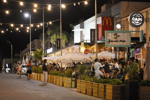 Imagen 11 de 14 de Monoambiente En Lo Mejor De La Península: Gorlero Y El Emir