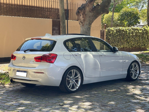 Bmw 120i Sportline - 2016