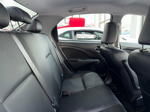 Toyota Etios 1.5 XLS SEDAN 16V FLEX 4P AUTOMÁTICO