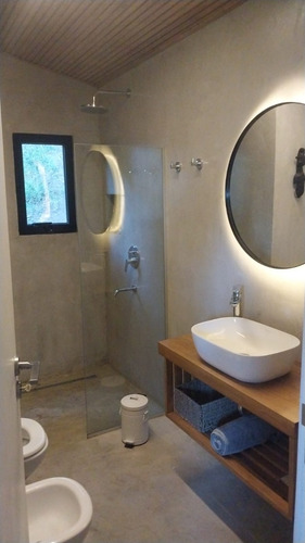 Excelente Cabaña. 2amb C/balcón. C/hermosa Vista Circuito Chico Bariloche.