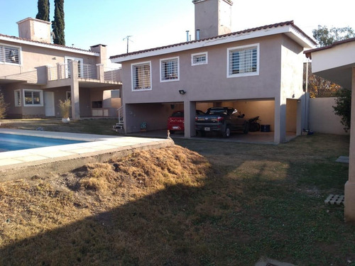Imagen 4 de 5 de Oportunidad Complejo De Departamentos!! En Villa Carlos Paz