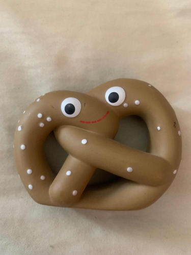 Pretzel Kidrobot