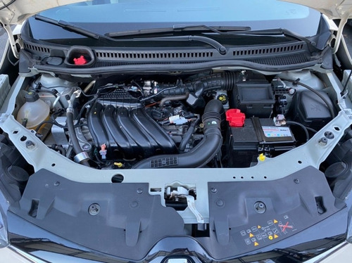 Imagem 11 de 15 de Renault Captur Intense 1.6 Cvt Xtronic