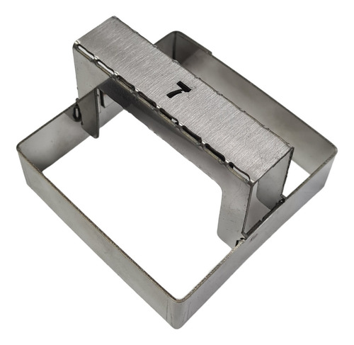 Cortante Doña Clara Cuadrado Con Manija 7 Cm Acero Inox Dev Color Plateado