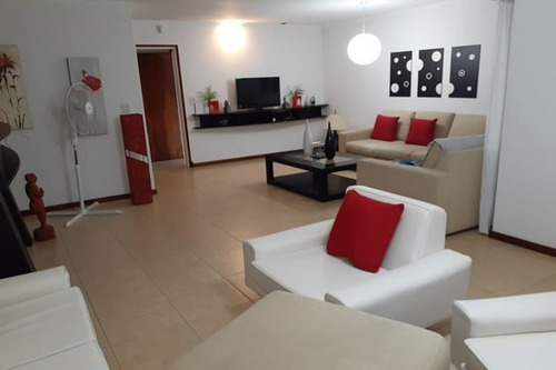 Imagen 6 de 27 de Importante Chalet De 5 Ambientes En Venta En Zona Norte Villa Gesell Todos Los Servicios
