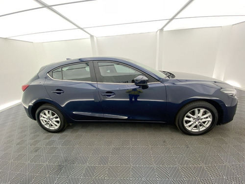 Imagen 5 de 25 de Mazda 3 Sport Touring 2.0