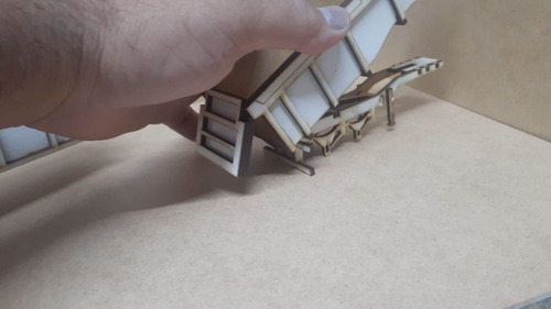 Carreta Bicaçamba Miniatura Corte Laser Mdf Desmontada 1/50