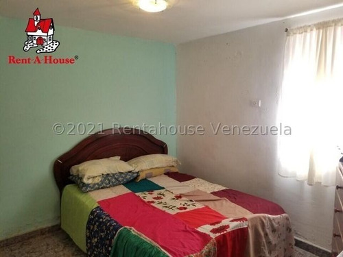 Imagen 5 de 12 de Casa Con Potencial Para Ampliar Ubicada En Urbanismo Privado Palo Negro Mfc22-1961