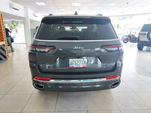 Imagen 6 de 18 de Jeep Grand Cherokee Overland