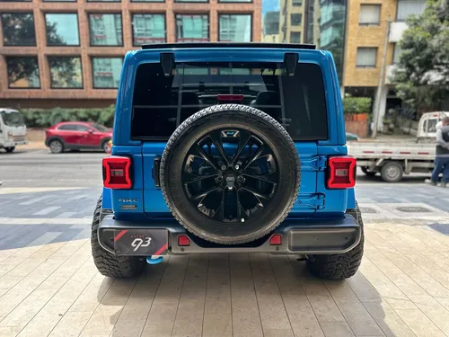 Jeep Wrangler Rubicon Sahara 4DR