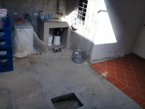Imagen 19 de 30 de $$$maría Gabriella Mendoza Vende!!! Casa Remodelada En Ubanización Yucataán Codflex23-23062