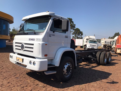 Imagem 3 de 14 de Vw 24220 6x2 Worker