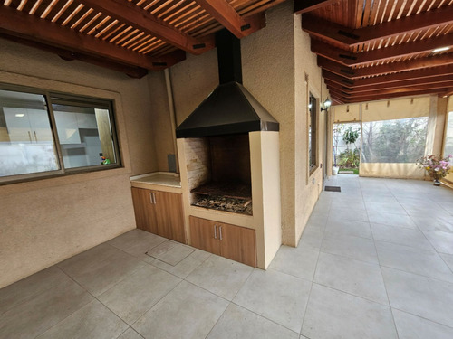 En Venta Hermosa Casa Estilo Colonial, Hacienda Esmeralda