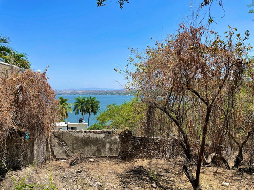 Terreno En Tequesquitengo Con Vista Al Lago