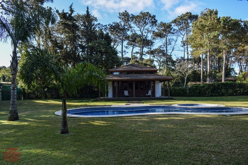 Casa En Punta Del Este , Playa Mansa - Ref: 13494