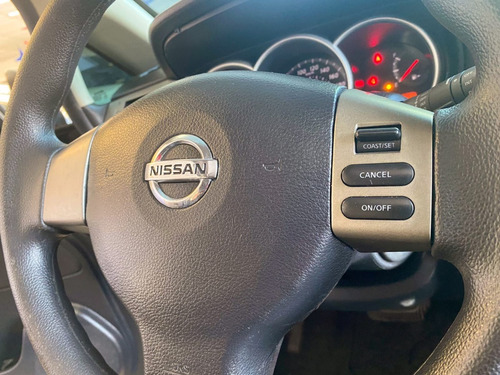Imagem 8 de 14 de Nissan Tiida Sl 2011