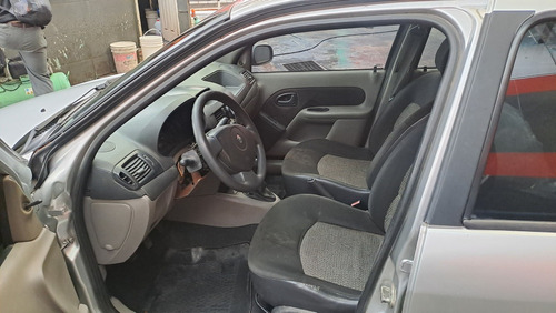 Renault Symbol 1.6 Confort