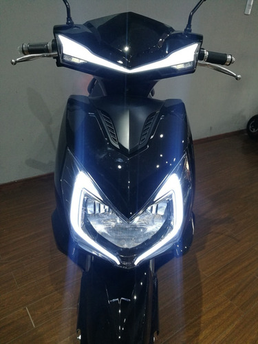 Imagen 4 de 25 de Moto Electrica Scooter Leo Sunra 2022 0 Km No Spy No Lucky