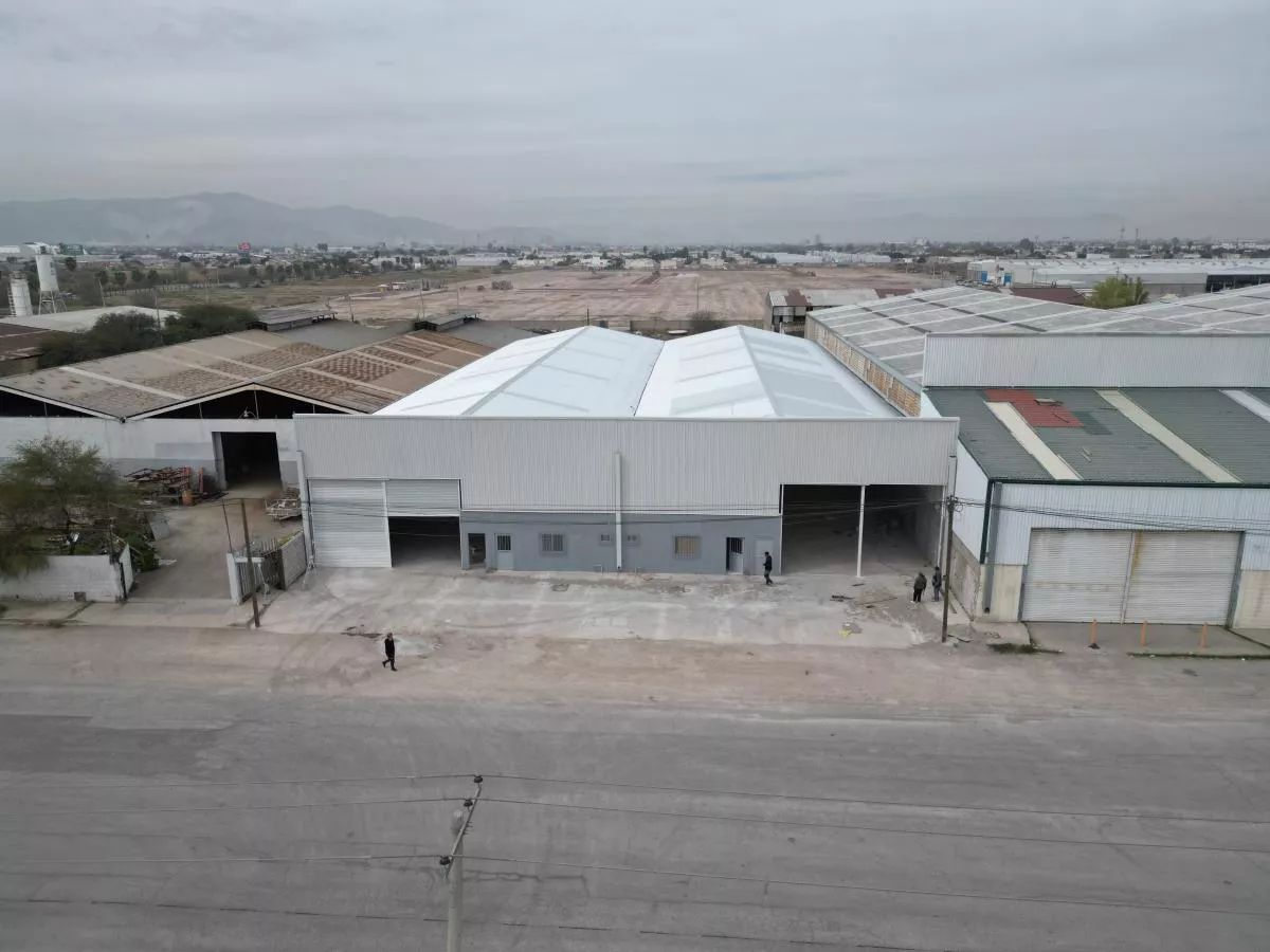 Bodega En Renta En Pequeña Zona Industrial