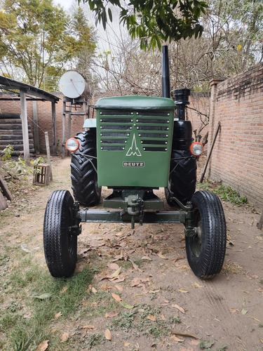 Imagen 2 de 3 de Deutz A85