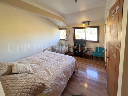 Amplia Casa Ideal Para Familia En Condominio. El Arrayan