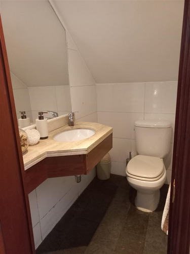 Imagen 6 de 22 de Venta Casa Grandes Espacios San Carlos De Apoquindo 5d 4b