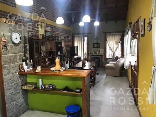 Imagen 8 de 16 de Casa - Alejandro Korn