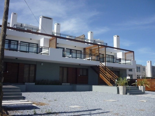 Venta De Apartamento 2 Dormitorios En La Barra