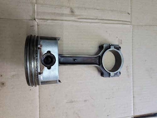 Piston Y Biela Silverado 5.3 Silverado 05-09 #3847 Plano (Usado)