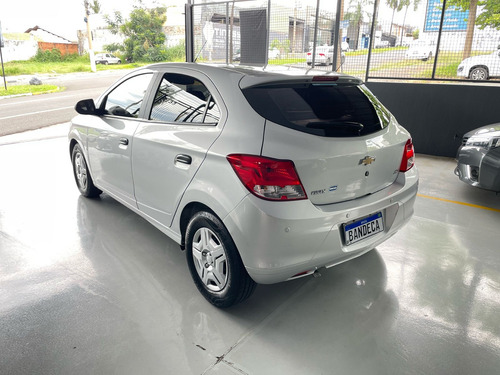Chevrolet Onix 1.0 MPFI JOY 8V FLEX 4P MANUAL
