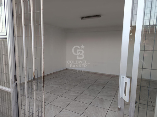 Excelente Local Comercial/bodega En Sector Norte