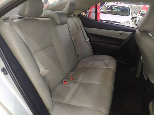 Imagem 6 de 15 de Corolla Gli 1.8 Flex Automático Banco De Couro E Multmidia