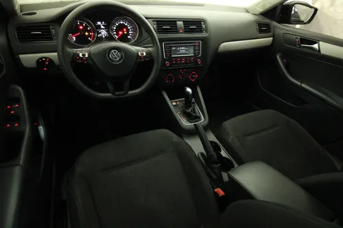 Volkswagen Jetta 2.5 Trendline Tiptronic At